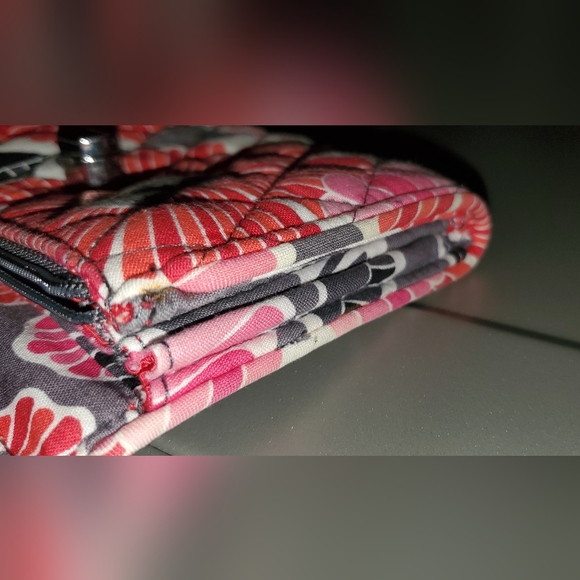 Vera Bradley Cheery Blossoms Wallet. Preowned. - Picture 9 of 11